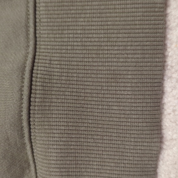 Brunette the label sweatshirt - Picture 9 of 11